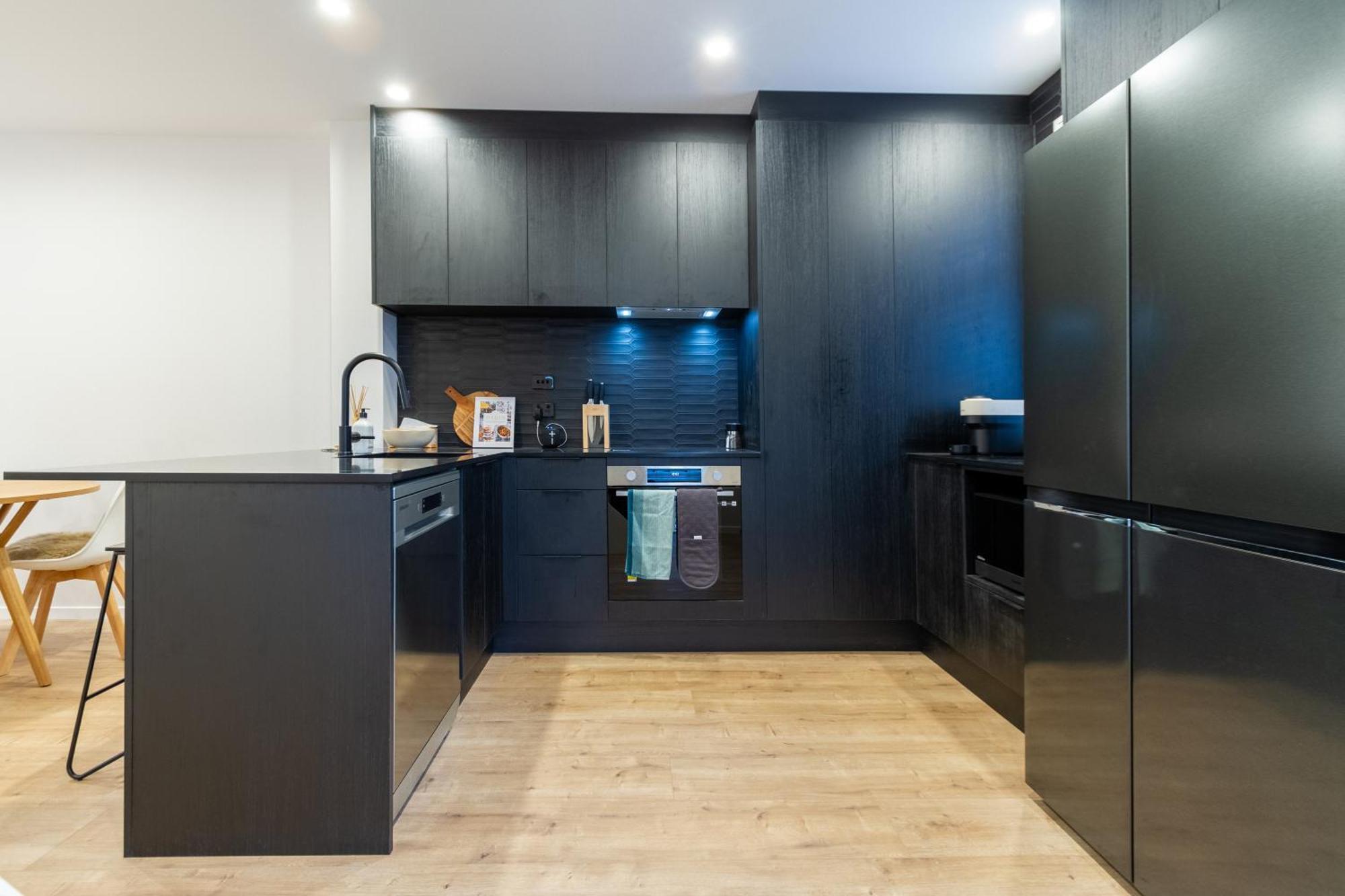 Stylish 3 Bedroom Home In Prime City With Garage Christchurch Exterior photo